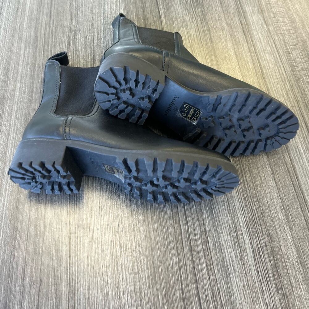 NWOT Soludos Chelsea boots. Size 5 - Picture 6 of 7